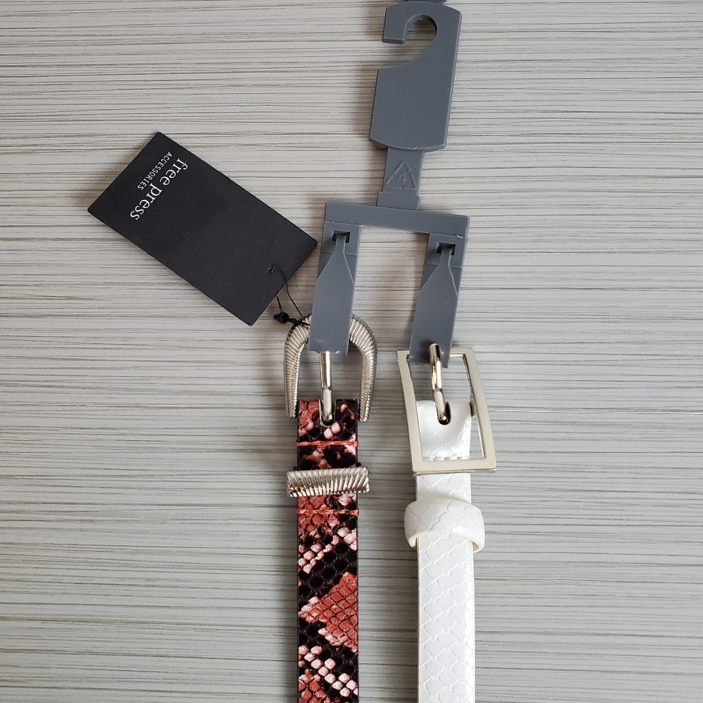 NWT Free Press Belt Set White / Rose & Black